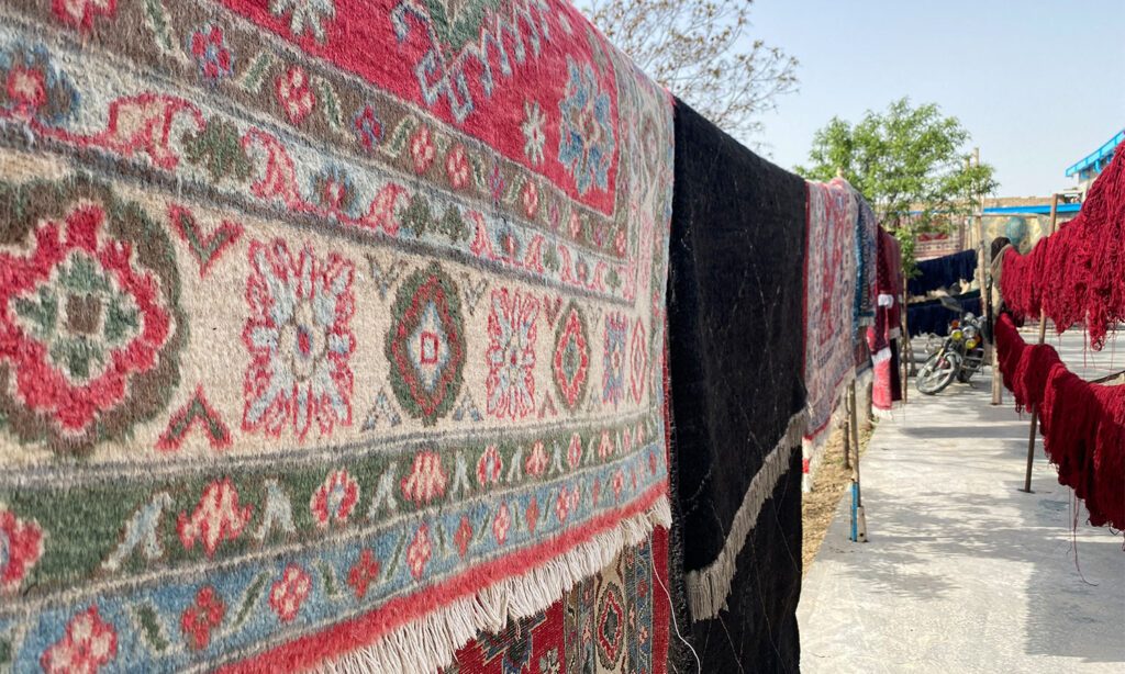 Threaded Tales: Unraveling Cultural Narratives in Handmade Rugs